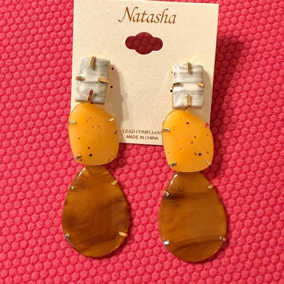 Elegant Gold and Brown Dangle Earrings - Picture 11 of 13